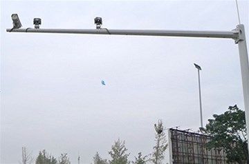 山西公路監(jiān)控桿施工中應(yīng)注意哪些問題？太原市鑫雨杭告訴您